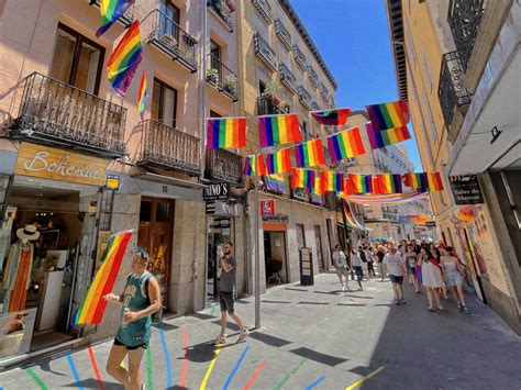 ambiente gay madrid|The Ultimate Gay Guide to Madrid: Bars, Hotels, Saunas, and。